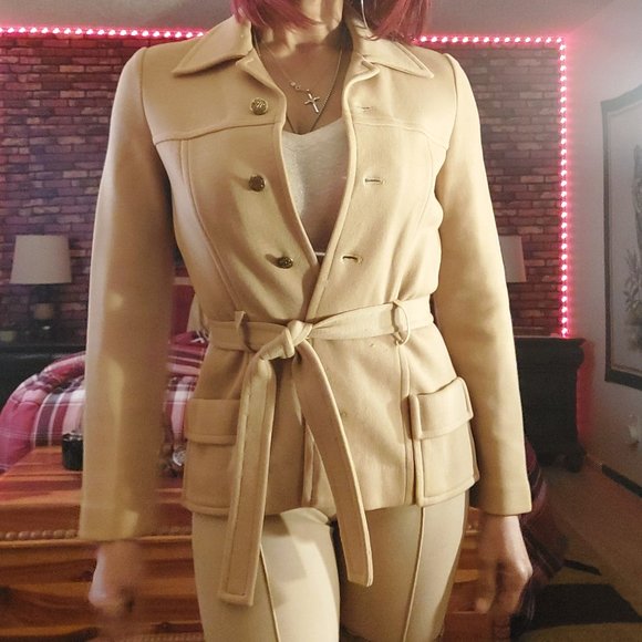 The quality of this blazer!! - Picture 1 of 5